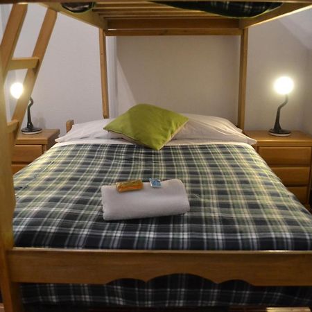 Casa Hualpa Hostel Lima Bagian luar foto