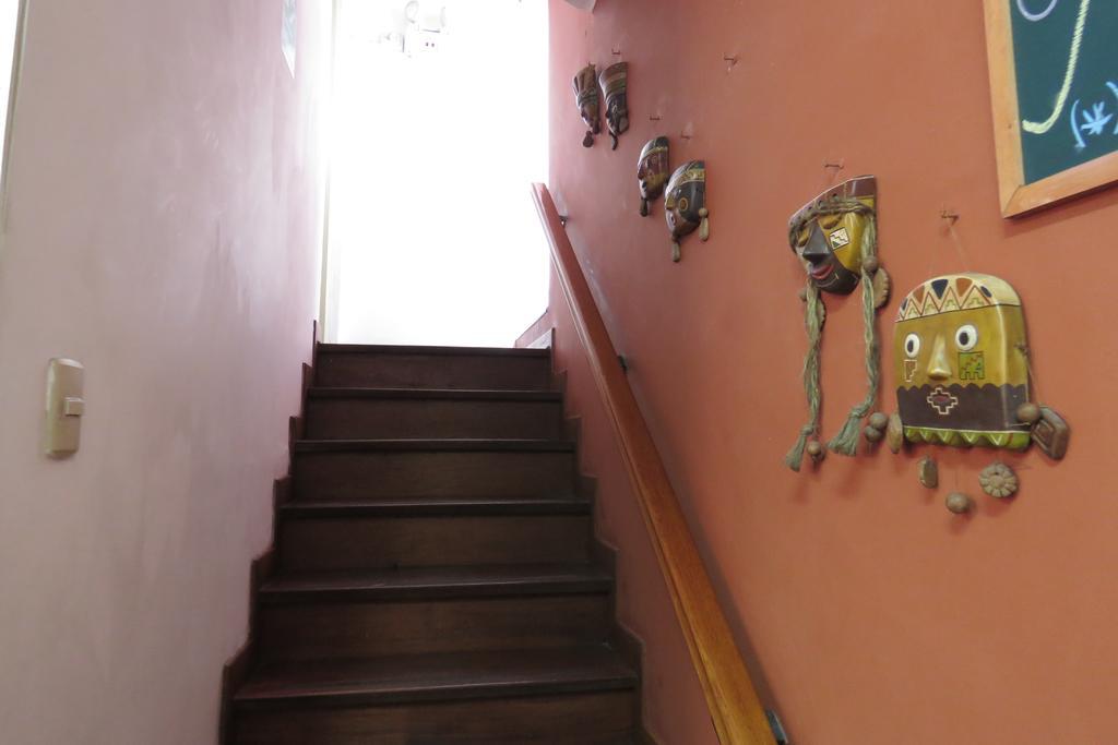 Casa Hualpa Hostel Lima Bagian luar foto
