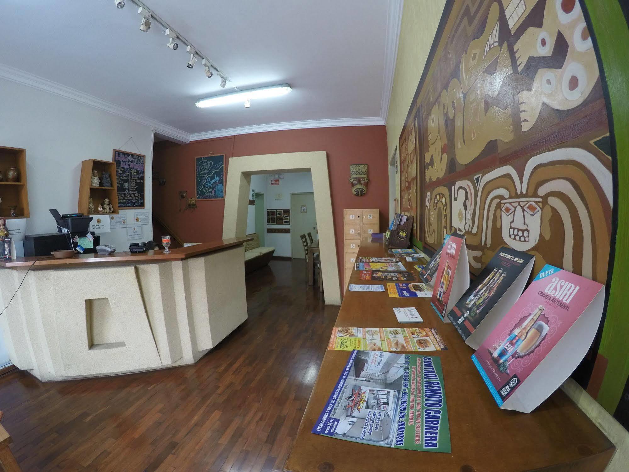 Casa Hualpa Hostel Lima Bagian luar foto