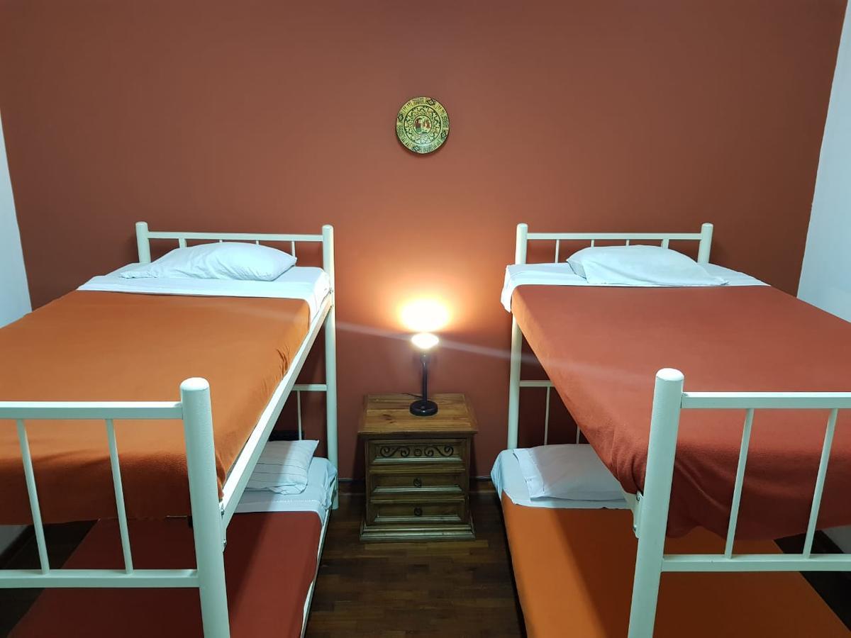 Casa Hualpa Hostel Lima Bagian luar foto