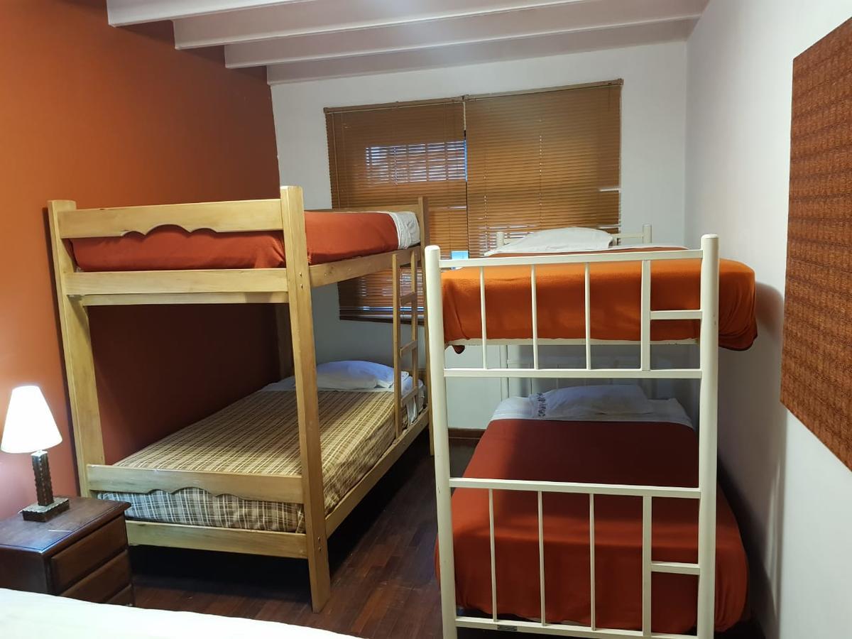 Casa Hualpa Hostel Lima Bagian luar foto